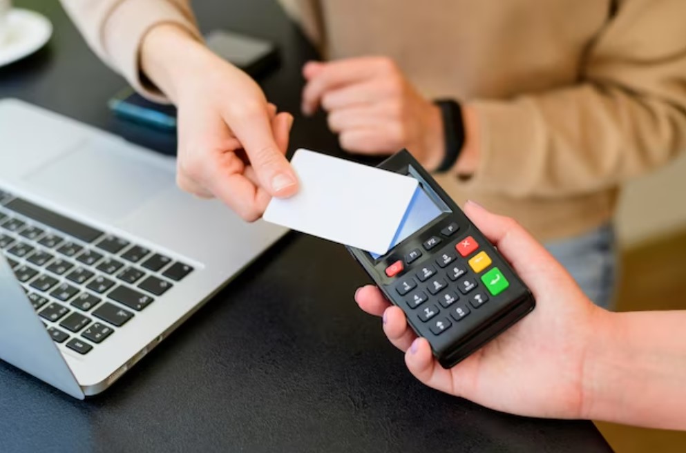 Thẻ tín dụng và những điều bạn cần biết trước khi sử dụng